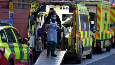 Londres despliega a 200 militares en hospitales por COVID
