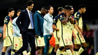 Santiago Solari no ha podido levantar al América en el Clausura 2022. Foto: AFP