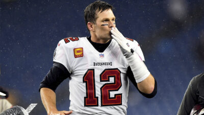 Tom Brady anuncia su retiro de forma oficial de la NFL