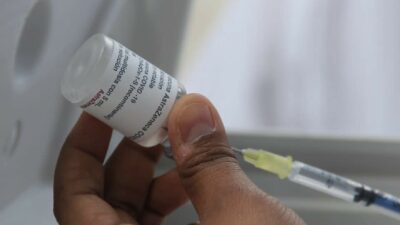 Guerrero aplica refuerzo de vacuna COVID en 12 municipios el martes