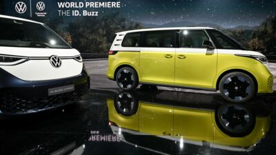Volkswagen anuncia el regreso de la combi; será eléctrica y se llama ID Buzz