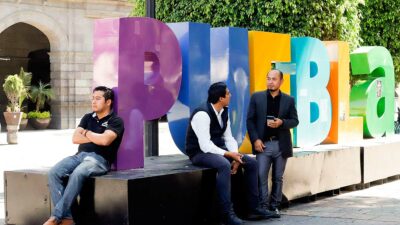 Puebla: Anuncian parquímetros en la capital del estado