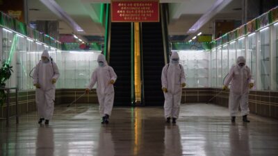 Corea del Norte: En primer brote de COVID, suma 21 muertes por “fiebre”