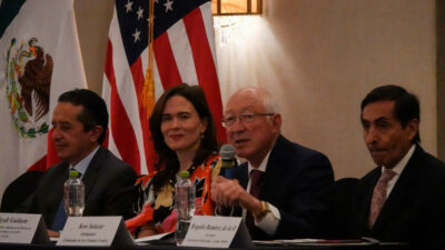 El embajador de Estados Unidos, Ken Salazar, se reunió con gobernadores de entidades del sur del país. Foto: Cuartoscuro.