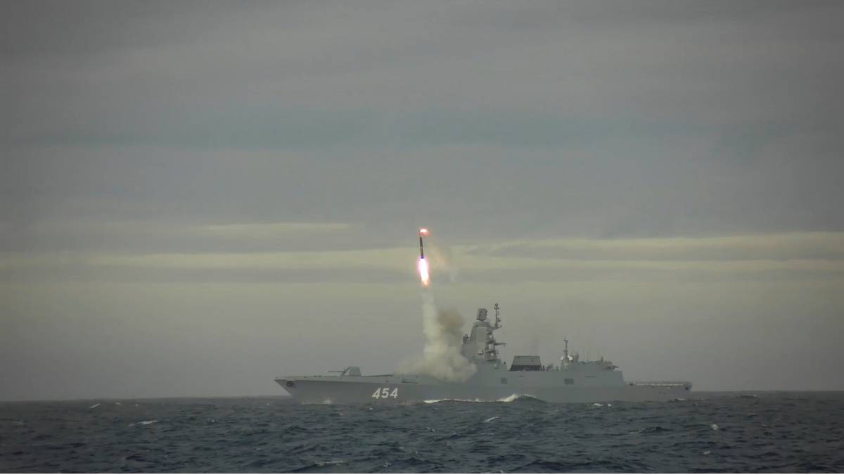 Rusia Uji Rudal Zircon Hypersonic Cruise di Peluncuran Laut