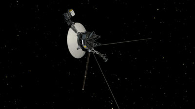 NASA recibe datos de nave espacial Voyager 1, lanzada hace 45 años