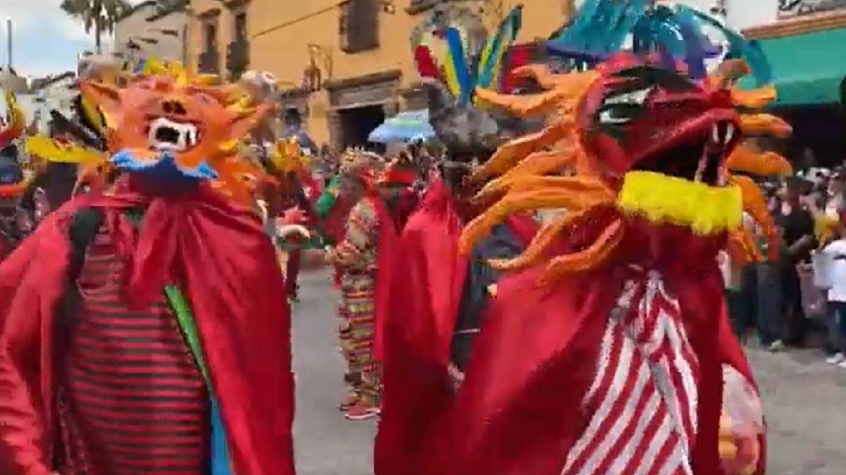 Cumple 40 años el festival de los locos que se celebra en San Miguel de Allende, Guanajuato