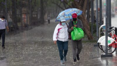 En CDMX llueve en varias alcaldías; ve recomendaciones de Protección Civil