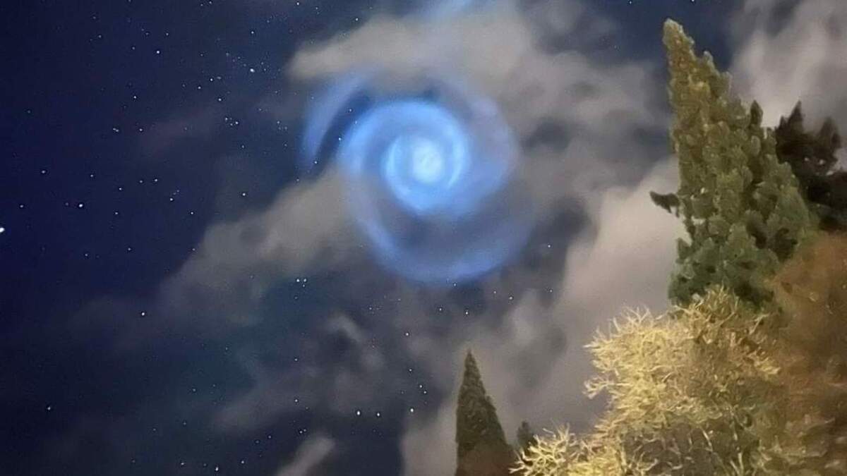 ¿Ovnis? Espirales azules aparecen en el cielo de Nueva Zelanda; expertos explican qué son
