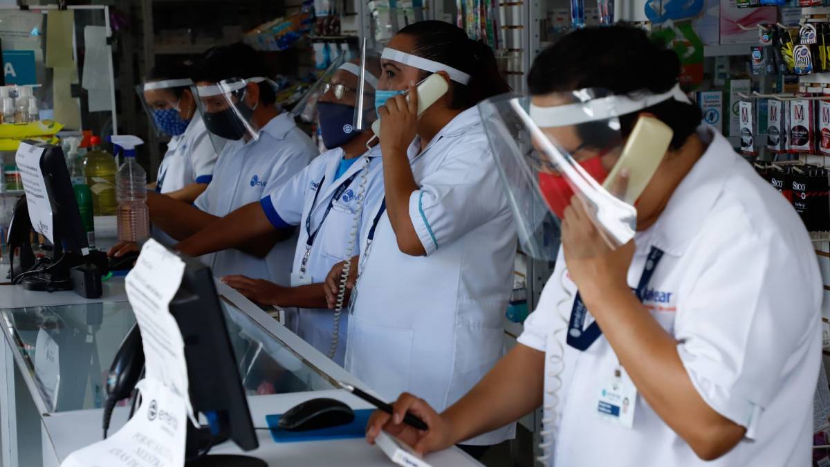 México reporta 9 muertes y 2 mil 132 contagios de COVID-19 en 24 horas