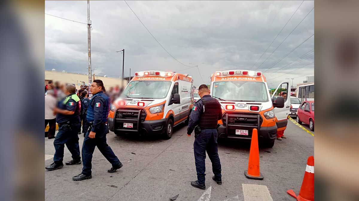 Puebla: Drunk Truck Driver Causes Accident On South 11