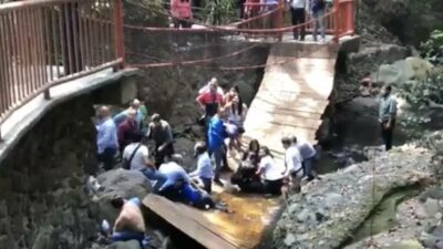 Puente que cayó en Cuernavaca, Morelos, no era el que se rehabilitó