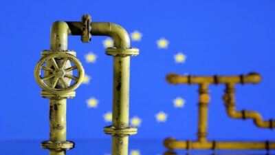 Comisión Europea pide a países de Unión Europea reducir consumo de gas