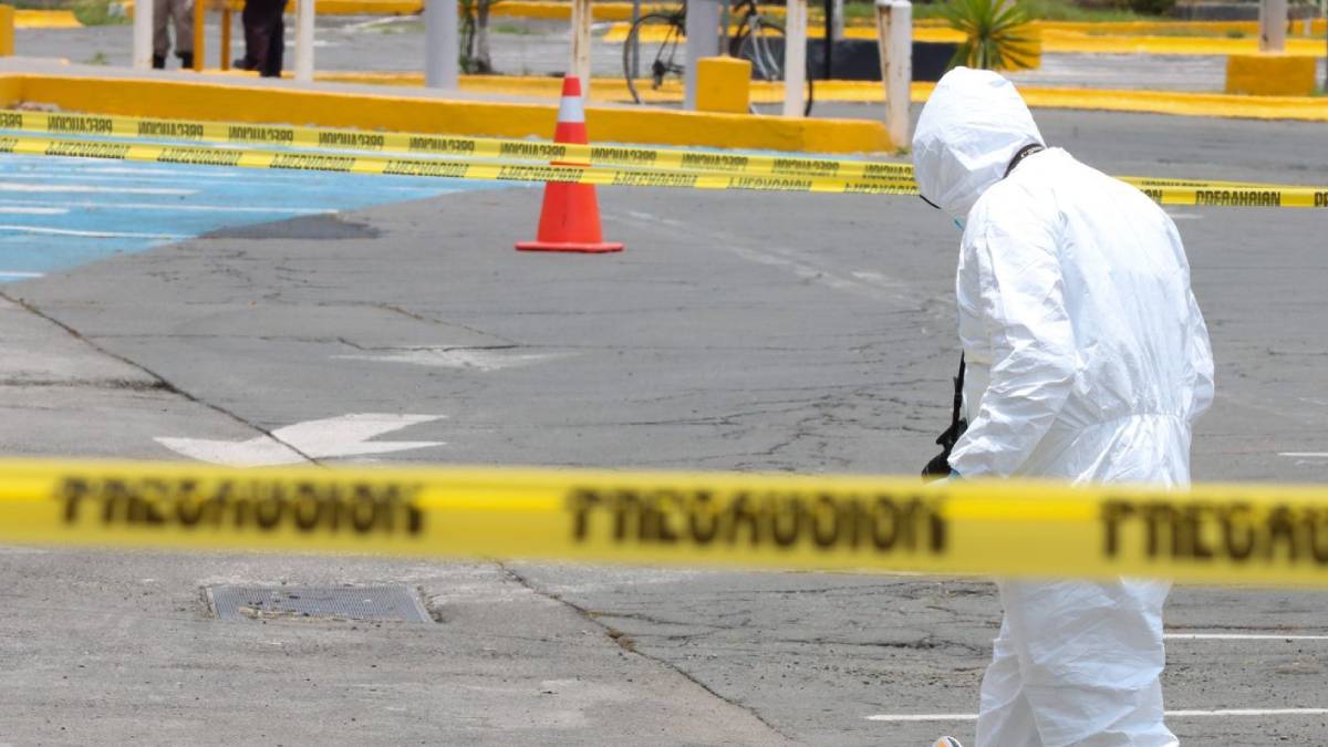 Asesinan a pasante de medicina en hospital de Durango