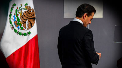 UIF presenta ante FGR denuncia contra Enrique Peña Nieto. Foto: Cuartoscuro