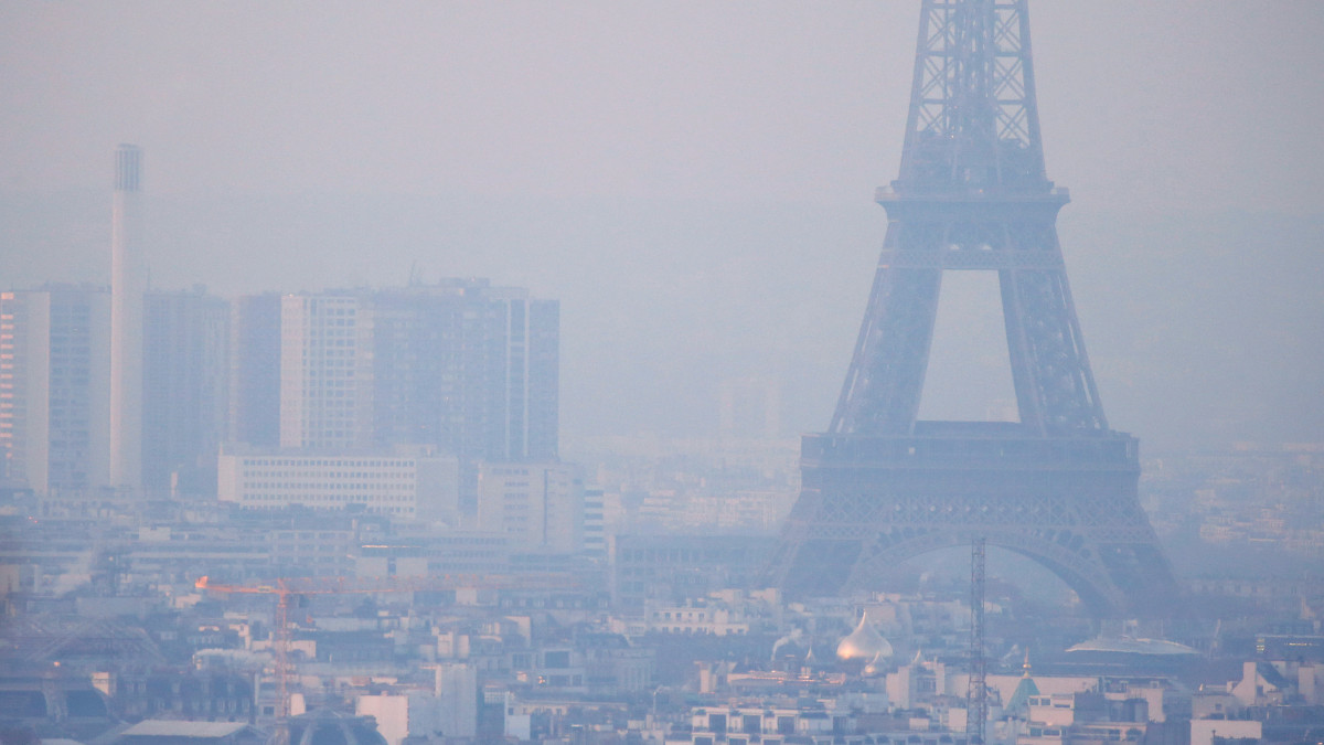 La ola de calor en Europa degradará la calidad del aire en las ciudades, reporta un responsable de la Organización Meteorológica Mundial.