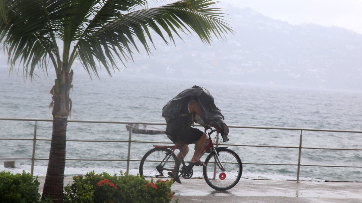 Estelle ya es tormenta tropical: alertan por lluvias en algunos estados