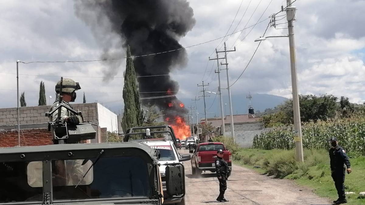 Imágenes: se registra explosión por presunta toma clandestina en Amozoc, Puebla