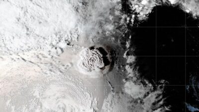 NASA volcán Tonga