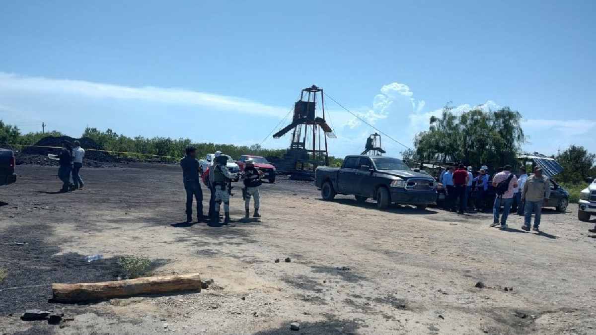 Derrumbe en mina de carbón en Coahuila; hay varios mineros atrapados