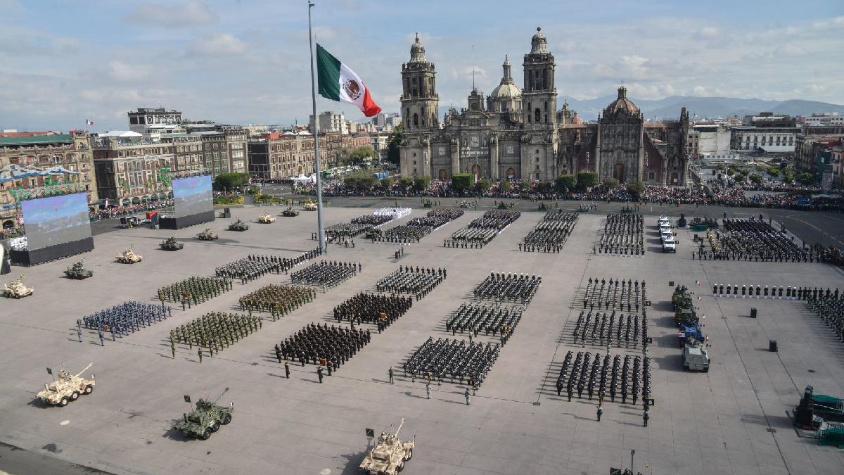 En imágenes: así se vivió el desfile militar del 16 de septiembre en el Zócalo