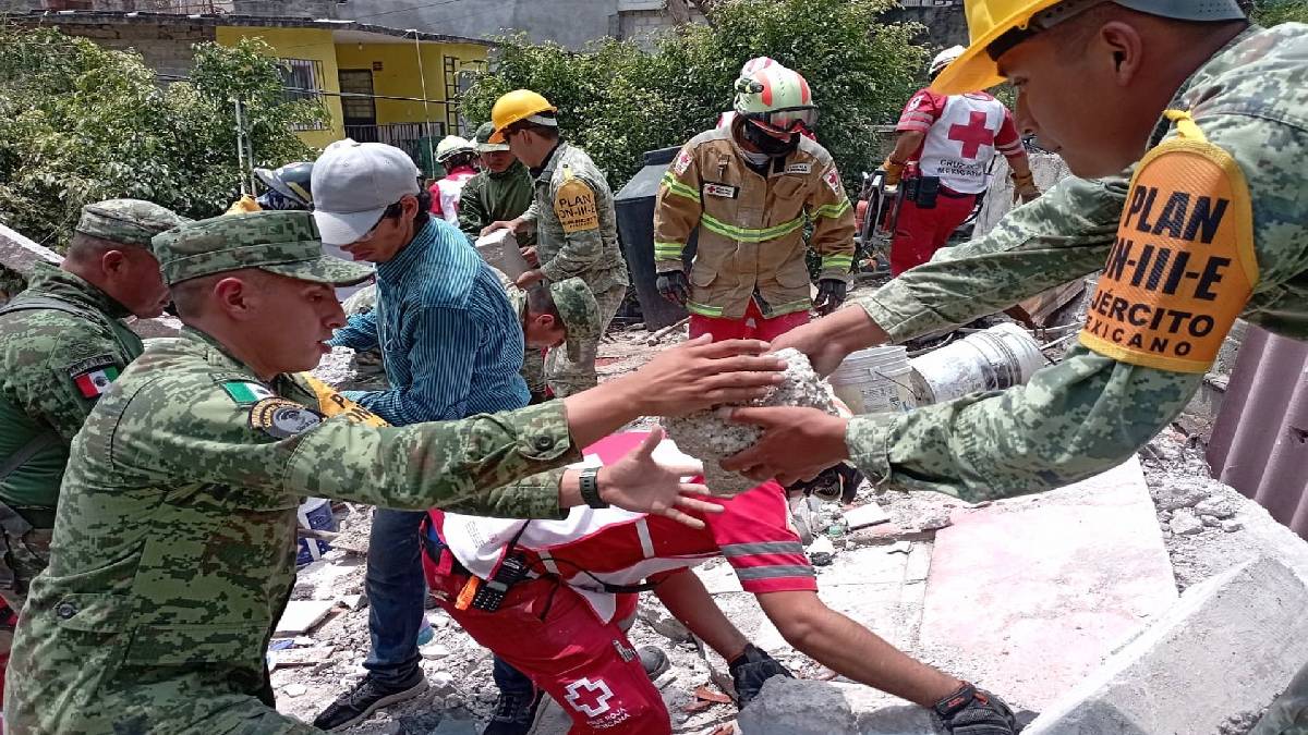 Derrumbe en Cuernavaca deja tres muertos; finaliza búsqueda de atrapados