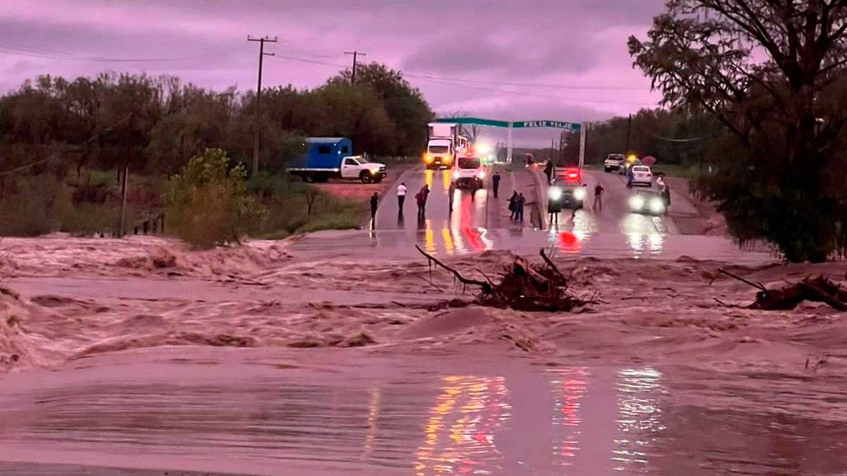 En Región Carbonífera, ríos y arroyos se desbordan tras fuertes lluvias
