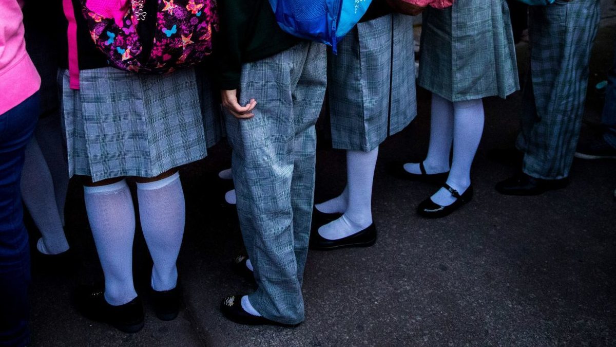 Congreso de Sonora aprueba uso opcional de falda para alumnas en escuelas