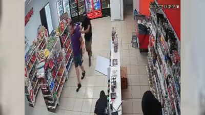 En Sonora, sujetos asaltan tienda con armas largas y secuestran a cajero