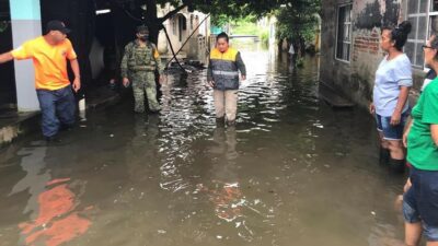 Lluvia en Veracruz deja 18 municipios afectados: Protección Civil
