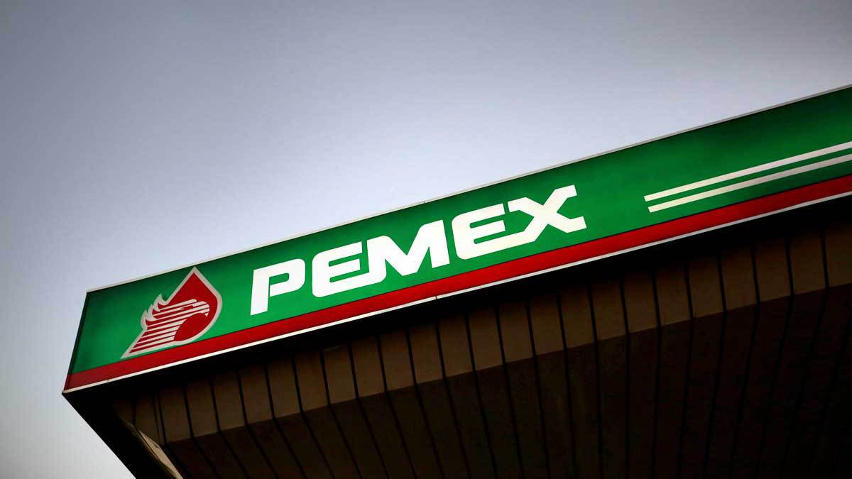 Es falso: Pemex alerta por mensaje que ofrece premio de 9 mil pesos