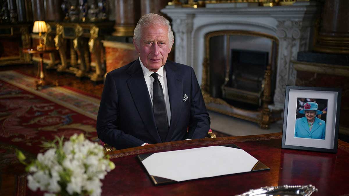 Rey Carlos III dio su primer discurso: prometió servir toda su vida a los británicos, como Isabel II