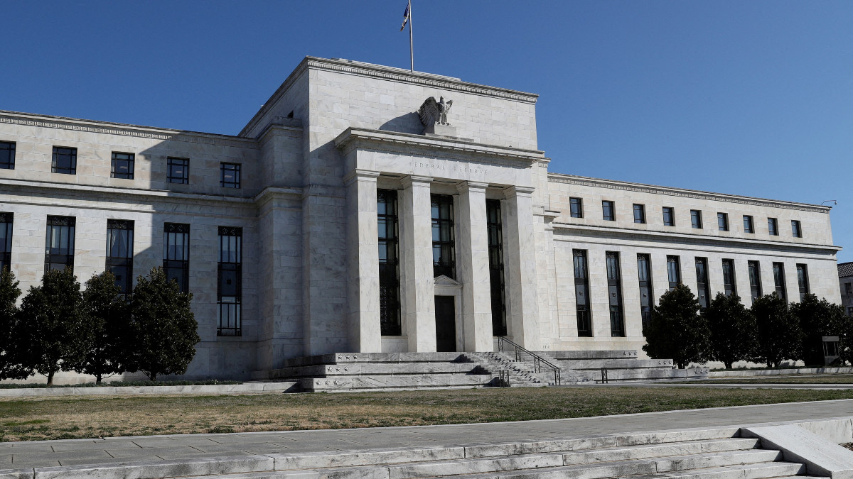Fed eleva 0.75% tasa de interés de EU, tercera alza consecutiva