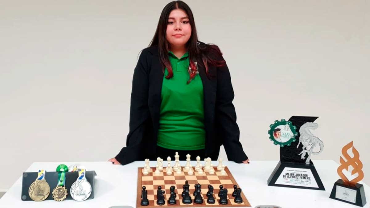 Ana Paola Salas Estrada, alumna de la UTCH, representará a México en torneo de ajedrez