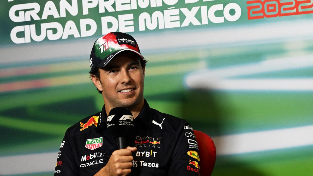 Checo Pérez en las PL2 del GP de México