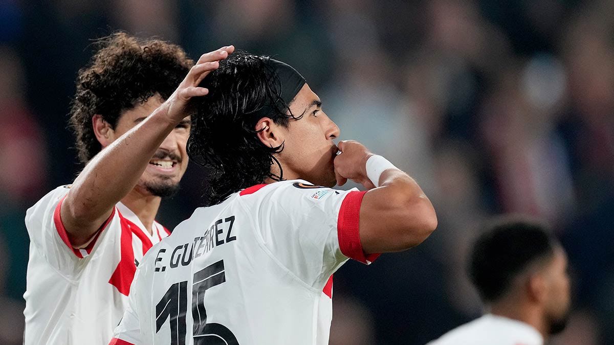 ¡”Guti” alza la mano! Erick Gutiérrez anota en la Europa League con PSV