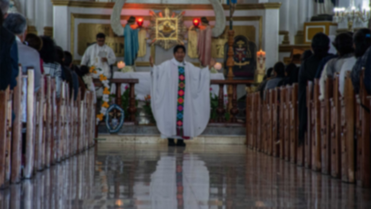 Comando entra a iglesia y se lleva a pareja en La Paz, Baja California Sur; así lo relató obispo