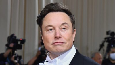 En Ucrania, Elon Musk continuará financiando red de internet Starlink