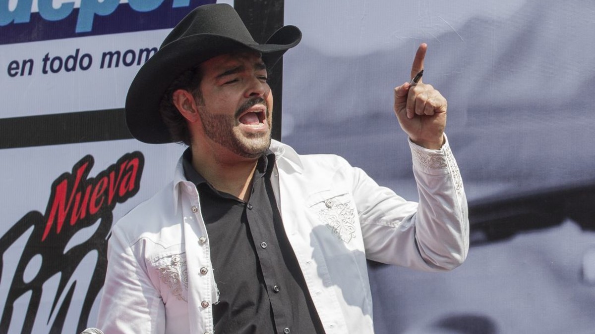 “Todos se tienen que cooperar para pagarle a los músicos”: Pablo Montero contrató mariachi y no quería pagar
