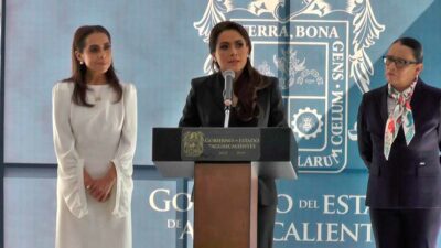 Tere Jiménez rinde protesta como primera gobernadora de Aguascalientes