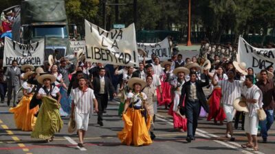Desfile Militar por el Aniversario de la Revolución Mexicana del 20 de noviembre