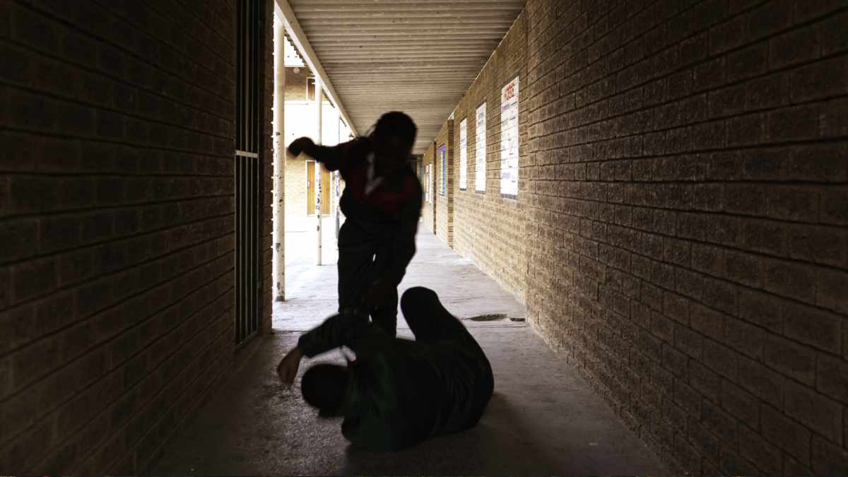 Bullying: madre defiende a su hijo y golpea a su abusador; video se viraliza