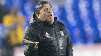 Miguel Herrera es cesado de Tigres