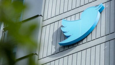 Twitter cierra temporalmente sus oficinas por inicio de despidos de empleados