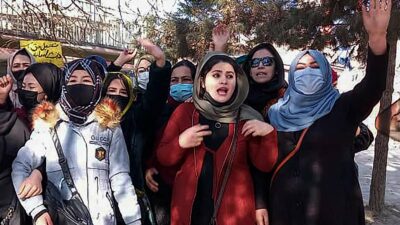 Afganas Protestan Prohibicion Universidad