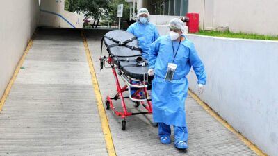 COVID-19: aumentan en México muertes y contagios