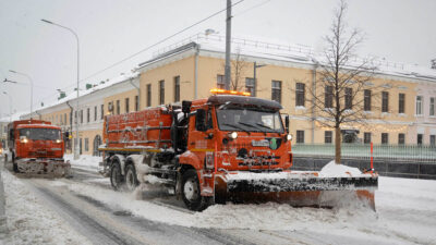 Moscú: caída de nieve récord en Rusia deja afectaciones