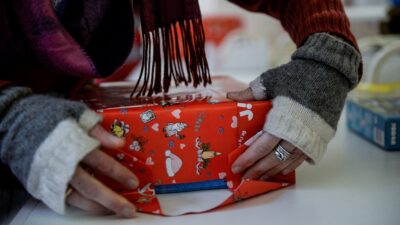 ¿Por qué acostumbramos dar regalos en Navidad?