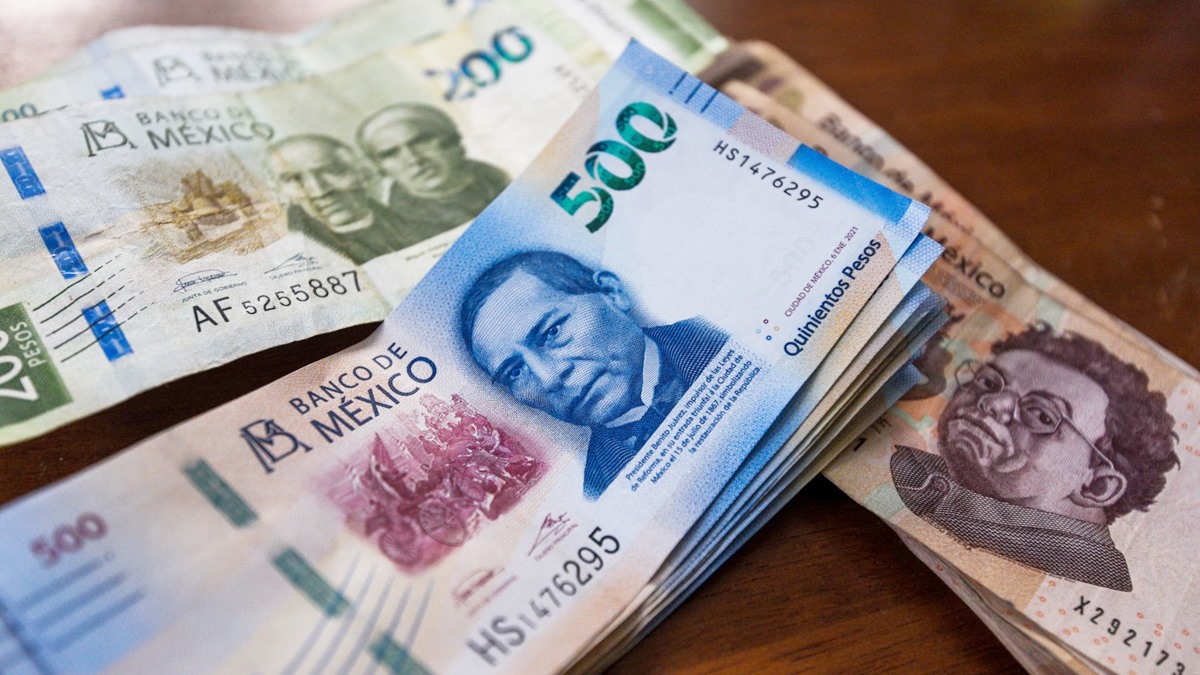Por qué cambia Banxico tan seguido los billetes en México