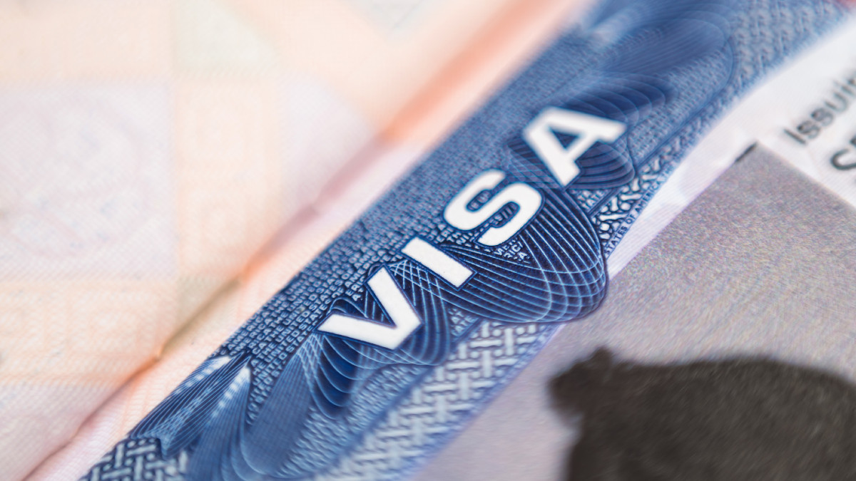 Amerika Serikat akan menolak visa kerja H-2B setelah ambang aplikasi tercapai